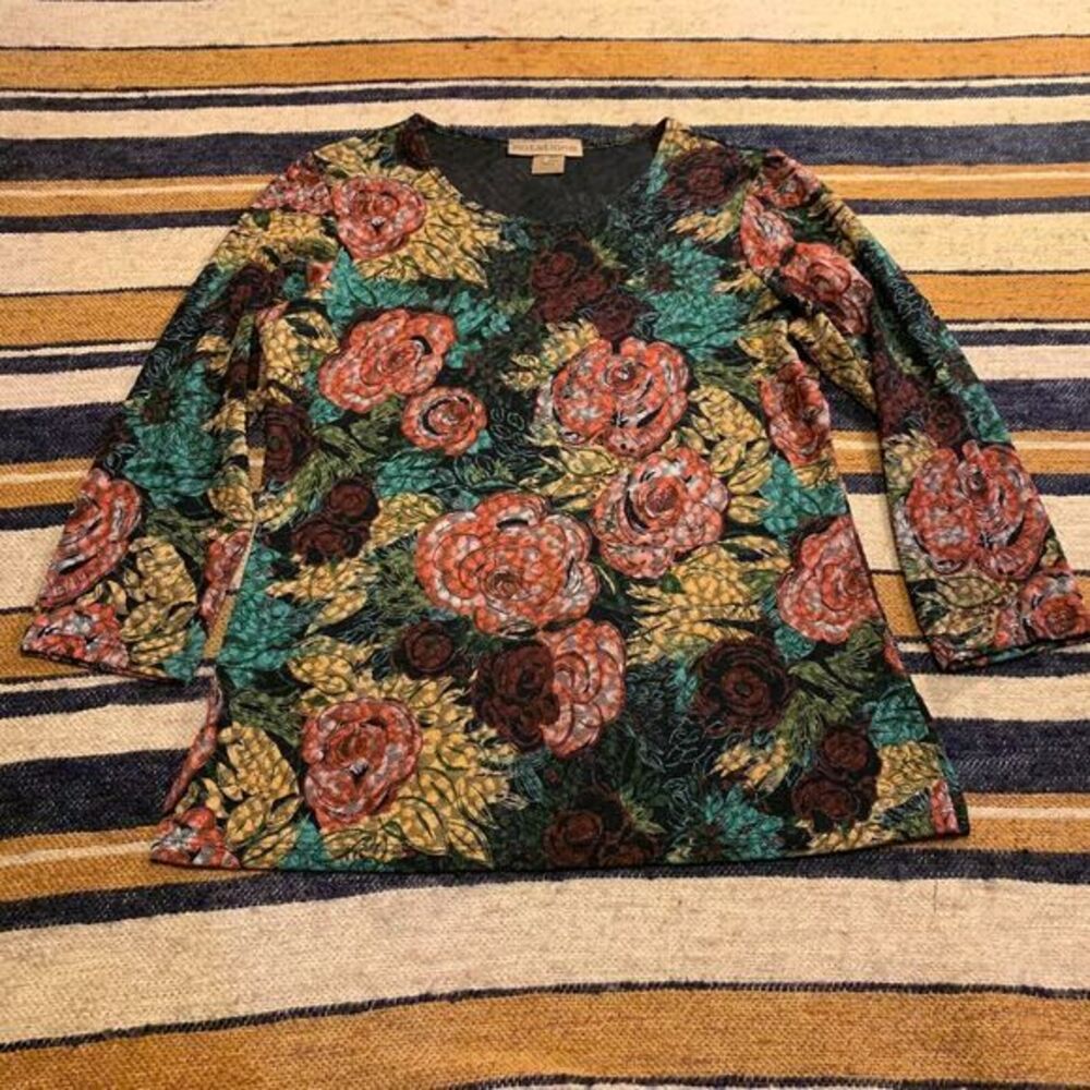 Vintage Romantic Floral Top Blouse Textured Gothic Tight Black Rose Small